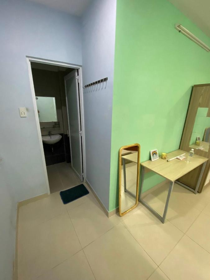 207i61 Duong 3 Thang 2 Nattohome 1 Min To Vietnam Quoc Tu Pagoda * Hô Chi Minh-Ville